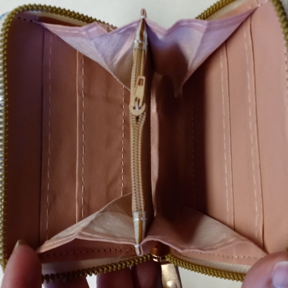 Stitch Aloha Wallet Small Zip Wallet - Picture 3 of 9